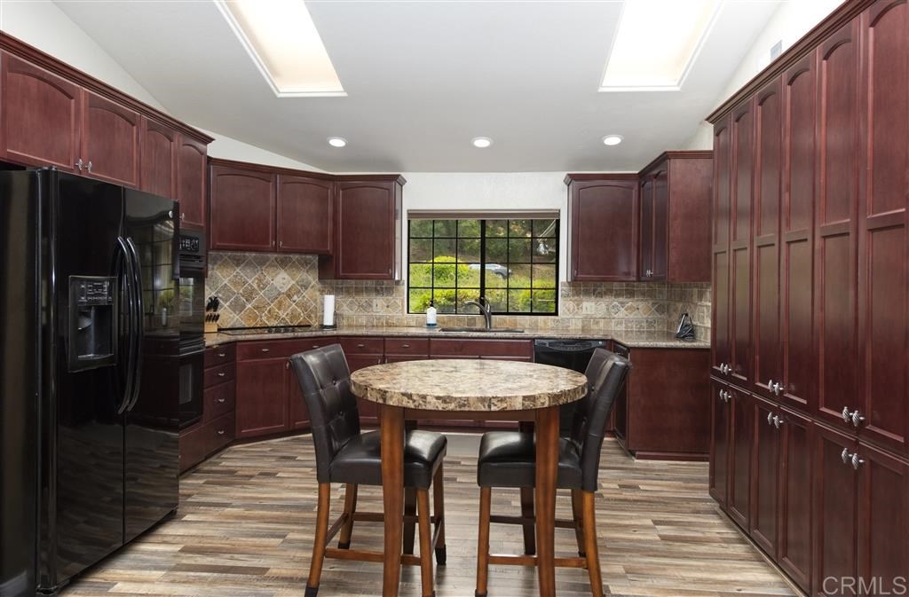 25462 Pappas Road Ramona, CA 92065 - Photo 8 of 13 Gallery Image 8