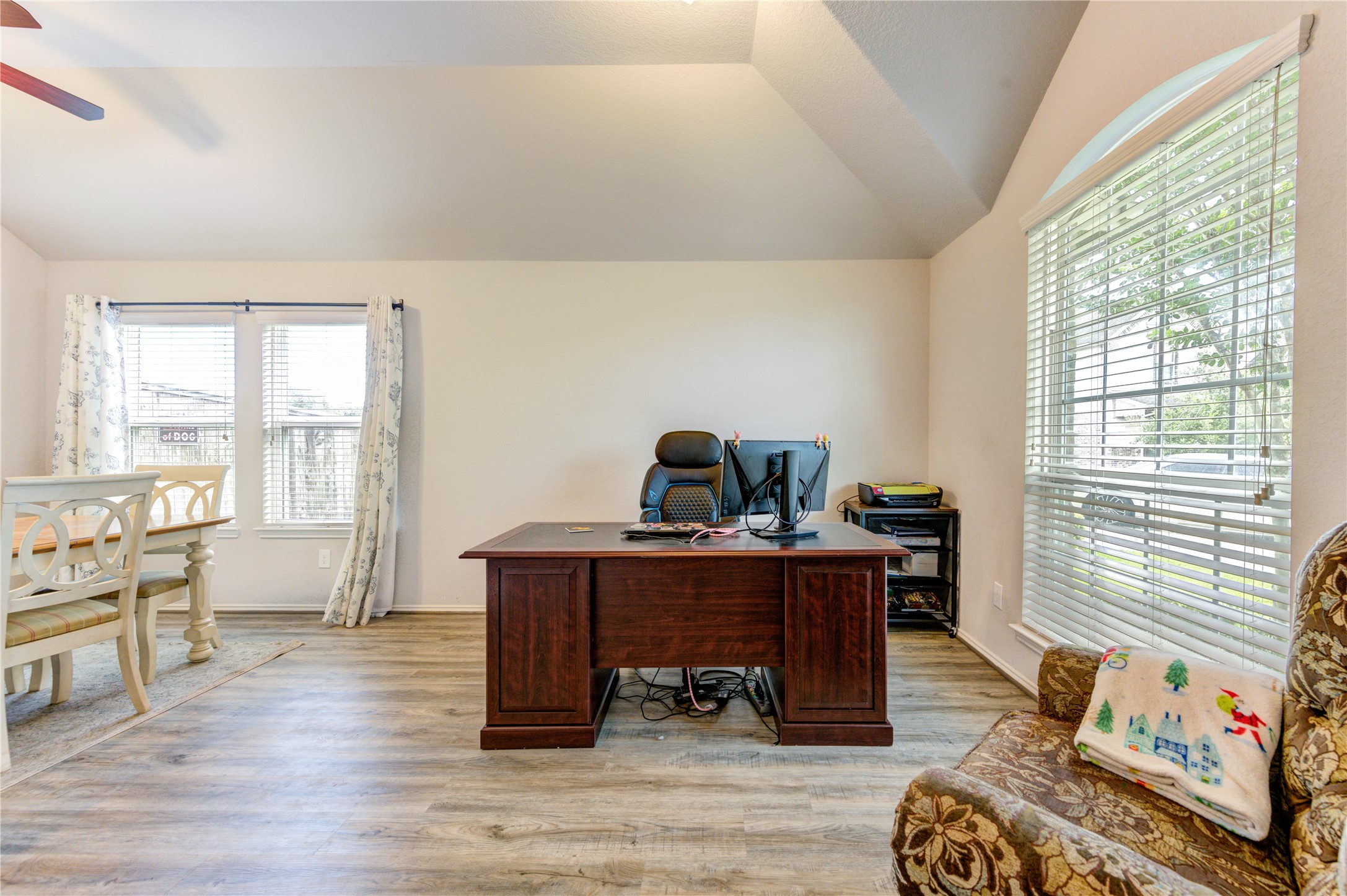 13707 Arcadia Creek Lane Rosharon, TX 77583 - Photo 5 of 47