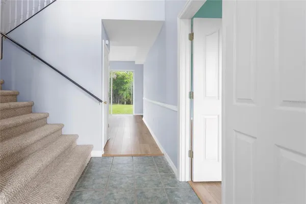 $559,000 | 27012 Sea Breeze Way, Wesley Chapel, FL 33544