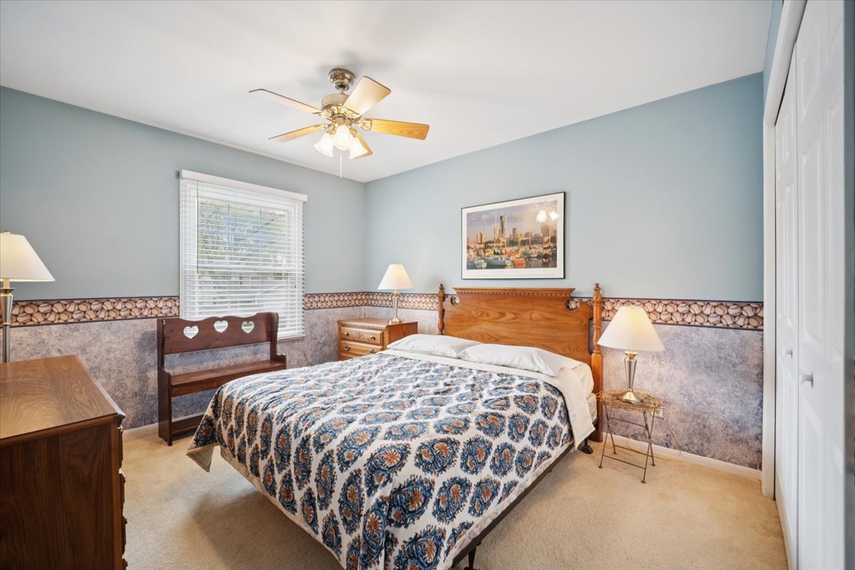 51 Chelsea Lane Cary, IL 60013 - Photo 12 of 23
