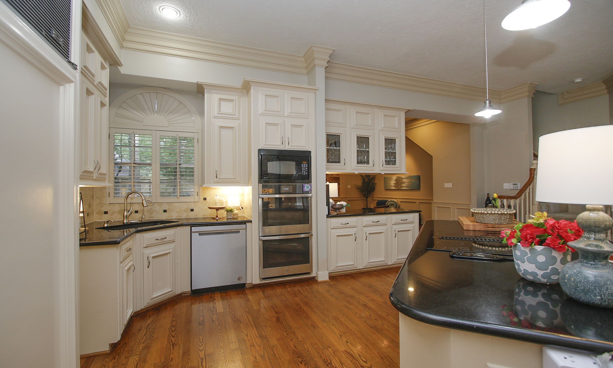 15923 Harwick Drive Spring, TX 77379 - Photo 21 of 50 The heart of the home...this kitchen is well designed with Dacor stainless double ovens and microwave.