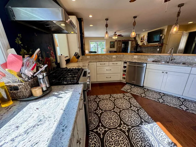 $459,000 | 60 Currier Hill Road, Topsham, VT 05040