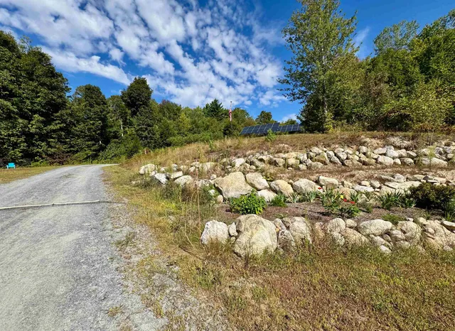 $459,000 | 60 Currier Hill Road, Topsham, VT 05040