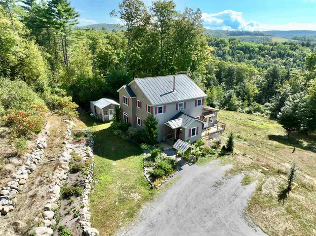 $459,000 | 60 Currier Hill Road, Topsham, VT 05040