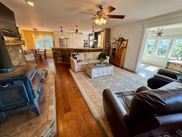 $459,000 | 60 Currier Hill Road, Topsham, VT 05040