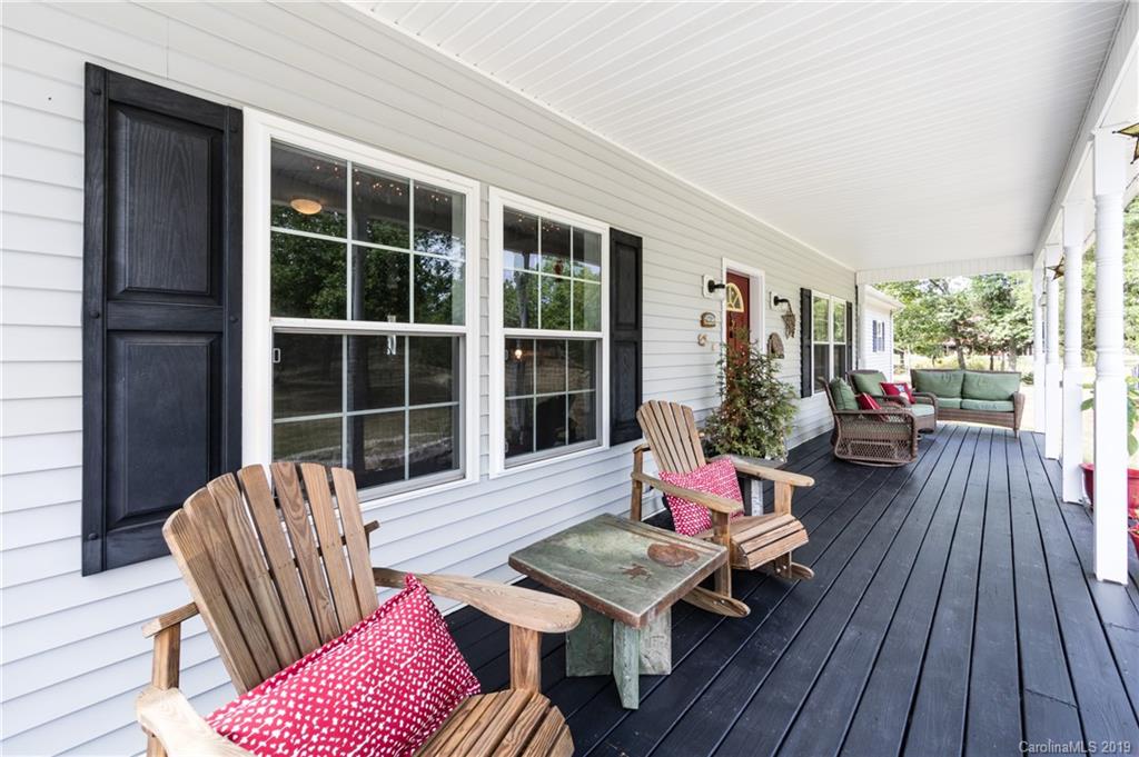 1943 Sutton Spring Road York, SC 29745 - Photo 2 of 48