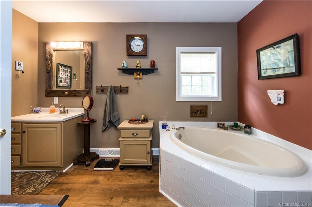 1943 Sutton Spring Road York, SC 29745 - Photo 23 of 48