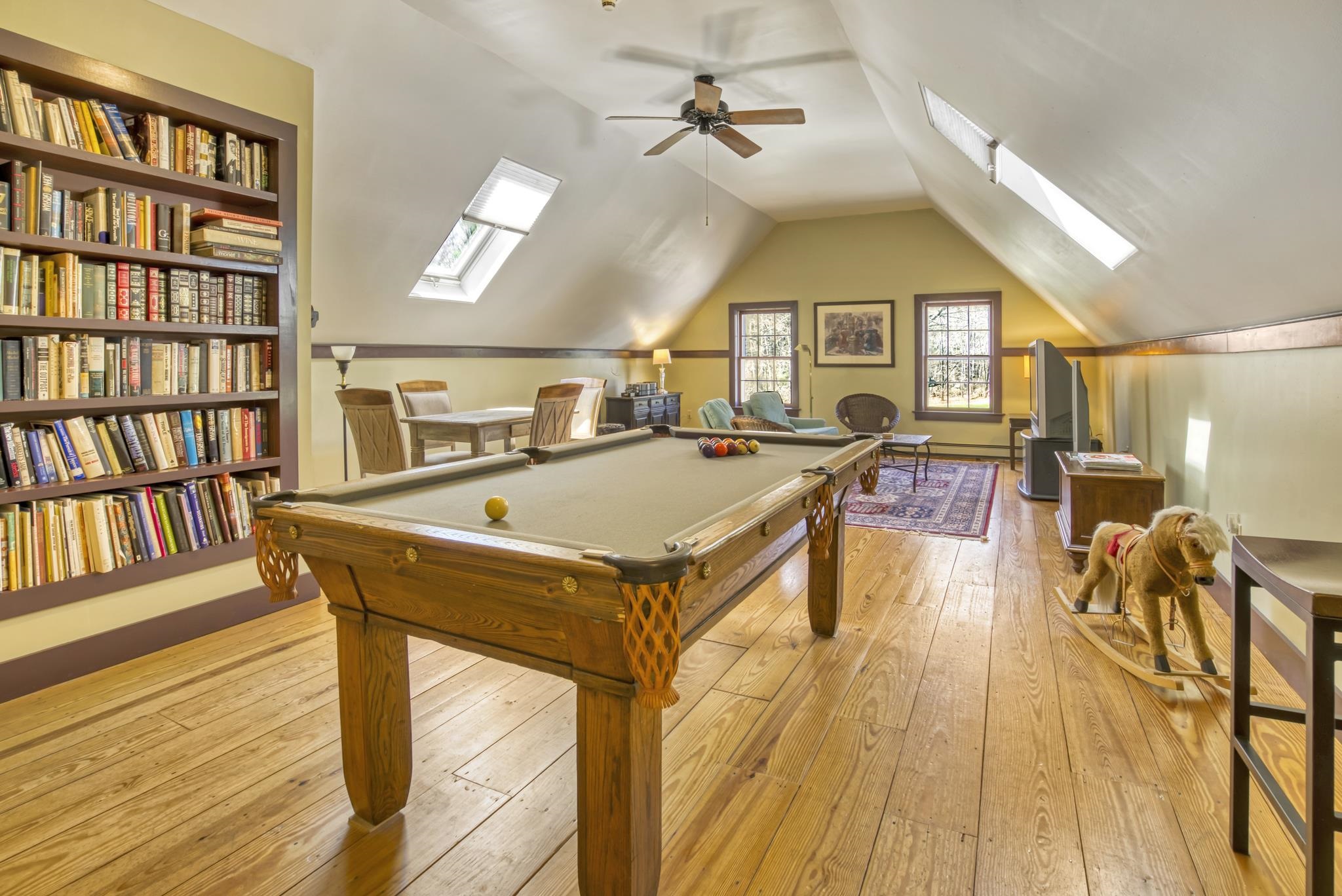 499 Andover Road New London, NH 03257 - Photo 19 of 32