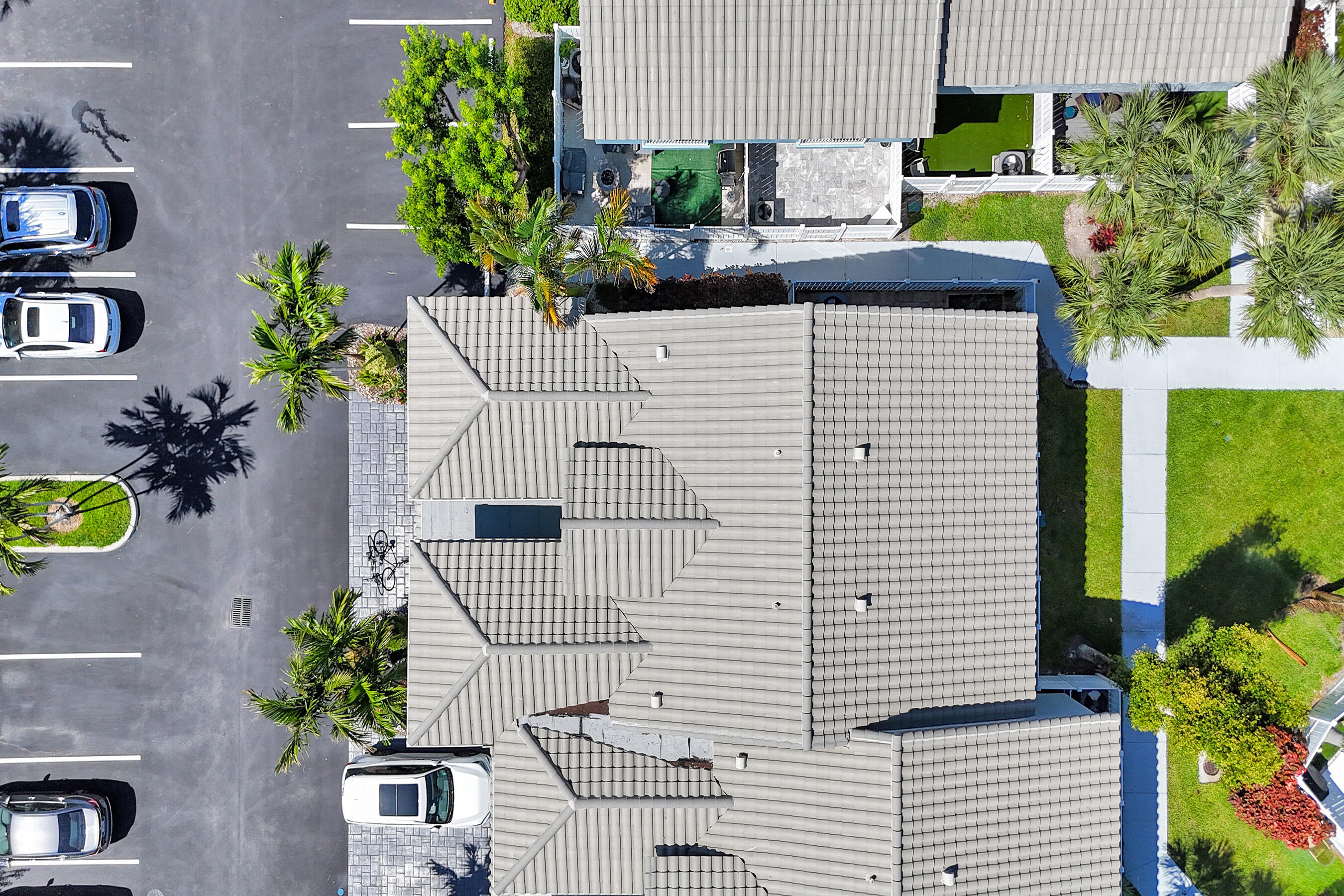 1028 Jeffery Street Boca Raton, FL 33487 - Photo 84 of 85 DJI_20250709104945_0023_D