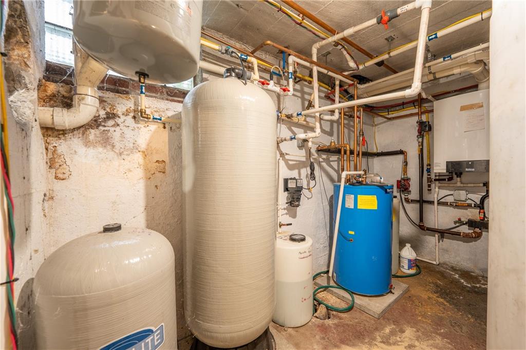 652 Tub Mill Run Road West Salisbury, PA 15565 - Photo 23 of 48 a bathroom with a sink and toilet