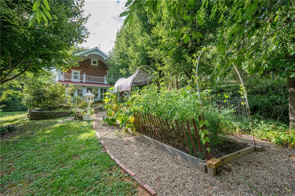 652 Tub Mill Run Road West Salisbury, PA 15565 - Photo 30 of 48 a aerial view of a house with a yard