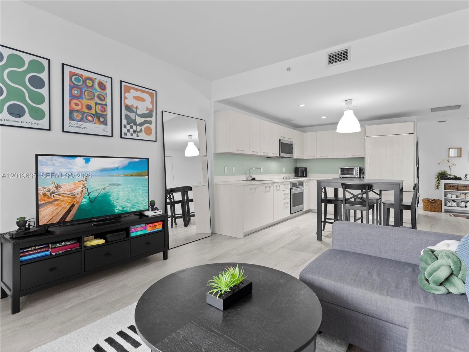 55 Southwest 9th Street, Unit 1810 Miami, FL 33130 - Photo 18 of 47