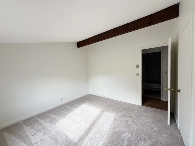 $525,000 | 126 Brook Hollow, Unit 126, Hanover, NH 03755