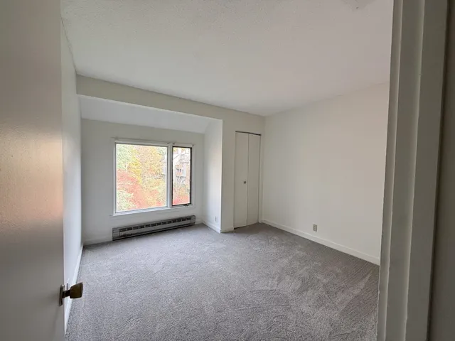 $525,000 | 126 Brook Hollow, Unit 126, Hanover, NH 03755