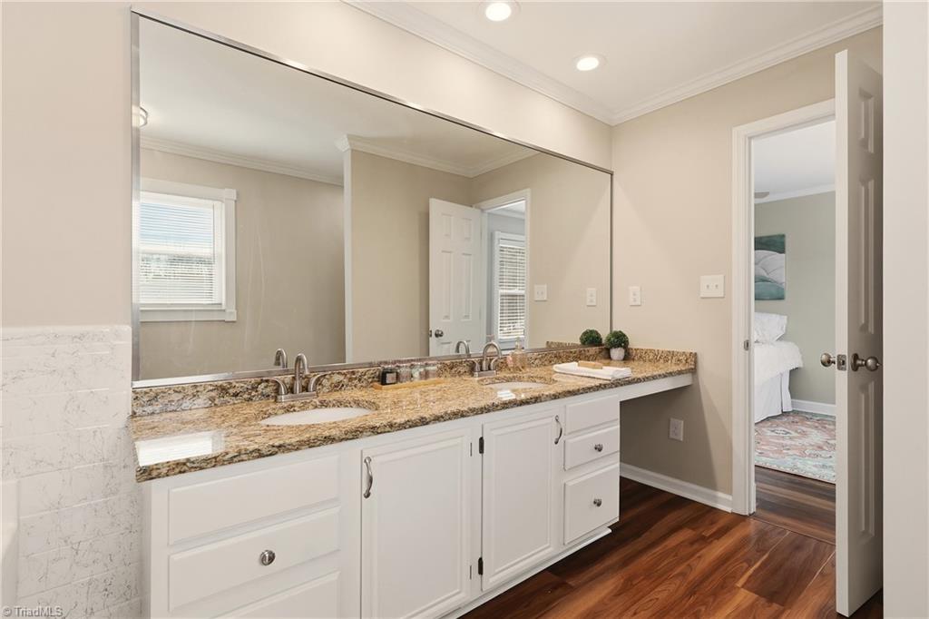 7585 Dubach Road Summerfield, NC 27358 - Photo 29 of 43 Primary Bath