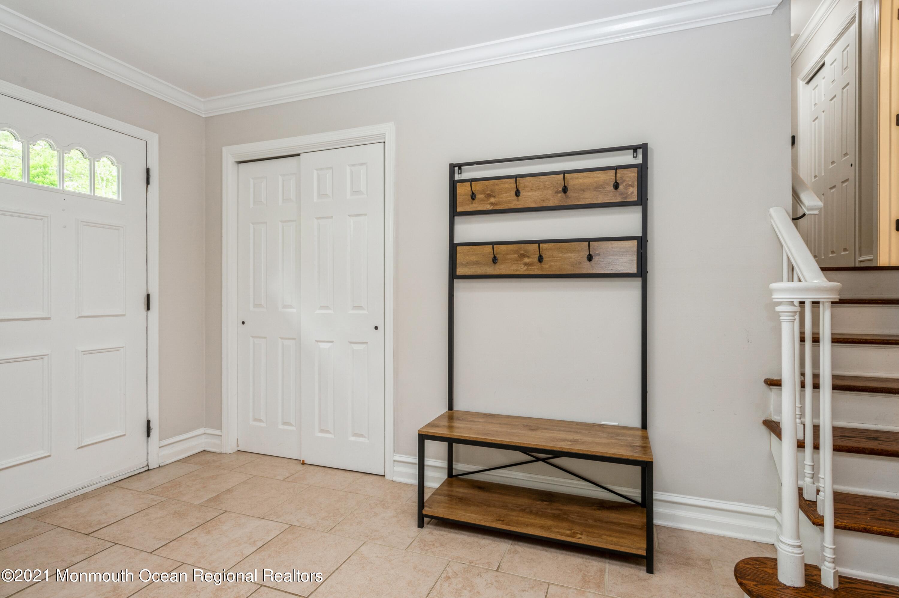 186 Ballantine Road Middletown, NJ 07748 - Photo 2 of 25 02_186Ballentine_32_Foyer_HiRes