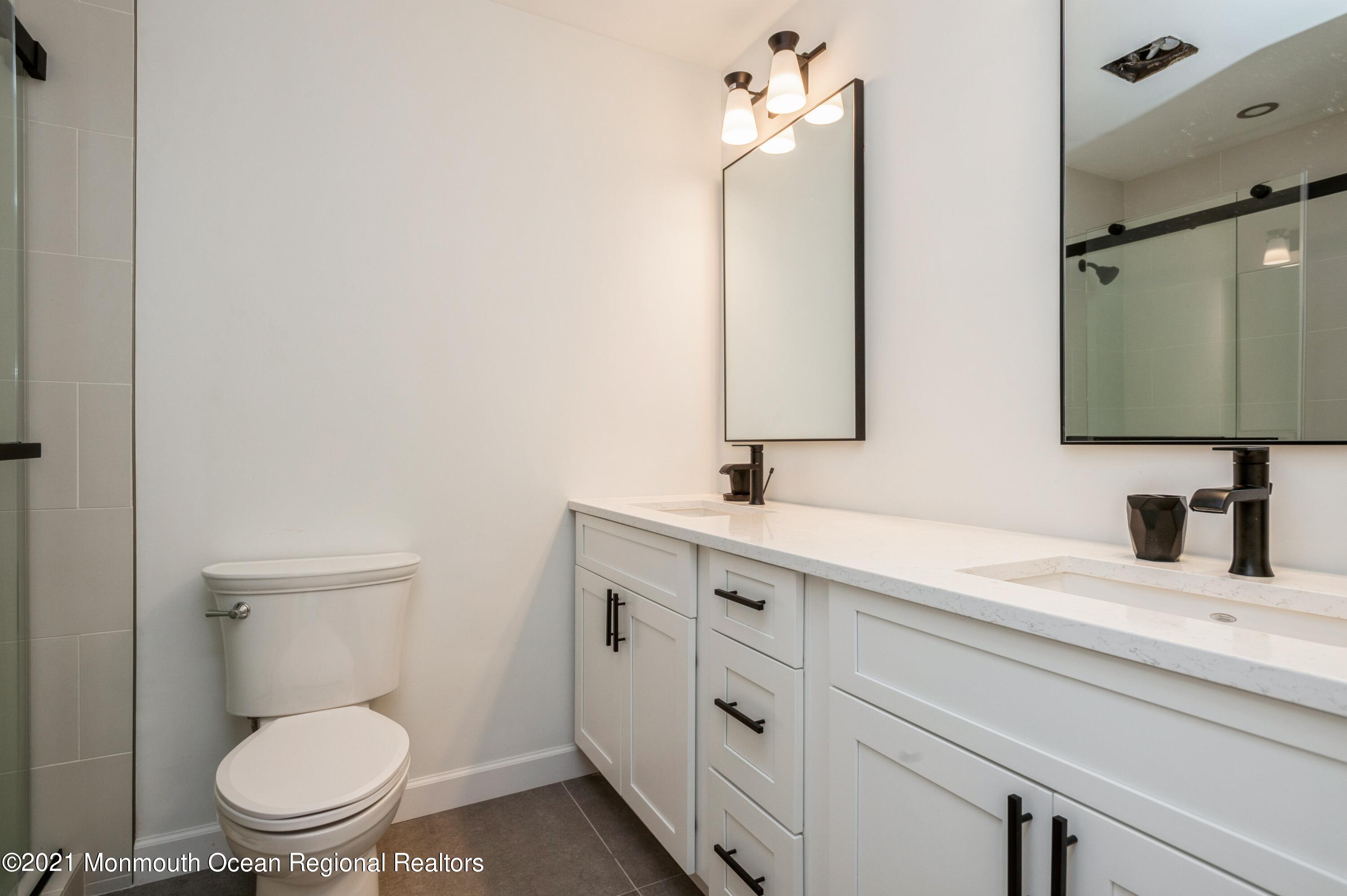 186 Ballantine Road Middletown, NJ 07748 - Photo 20 of 25 20_186Ballentine_8_Bathroom_HiRes