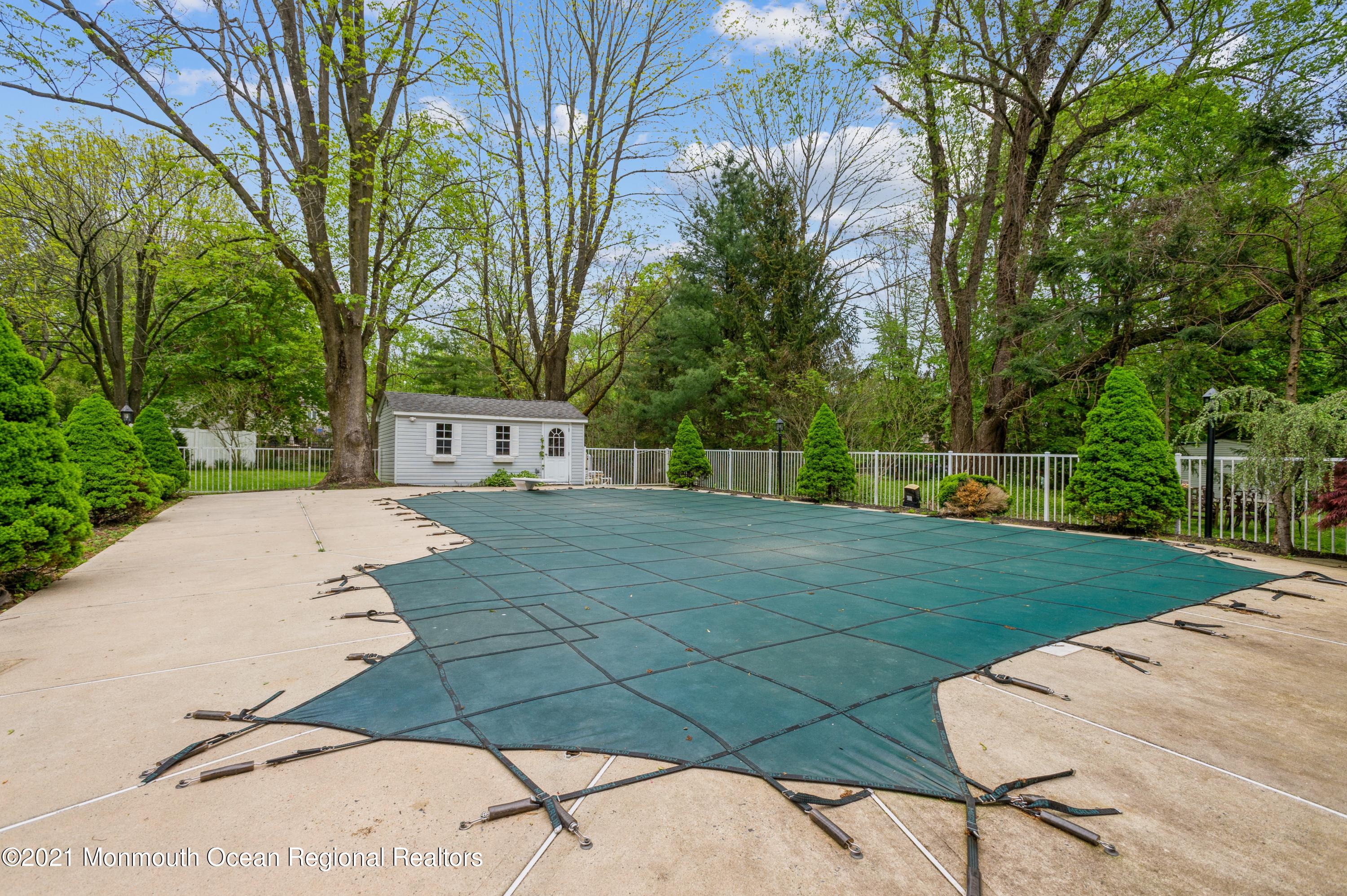 186 Ballantine Road Middletown, NJ 07748 - Photo 23 of 25 23_186Ballentine_29_Pool_HiRes