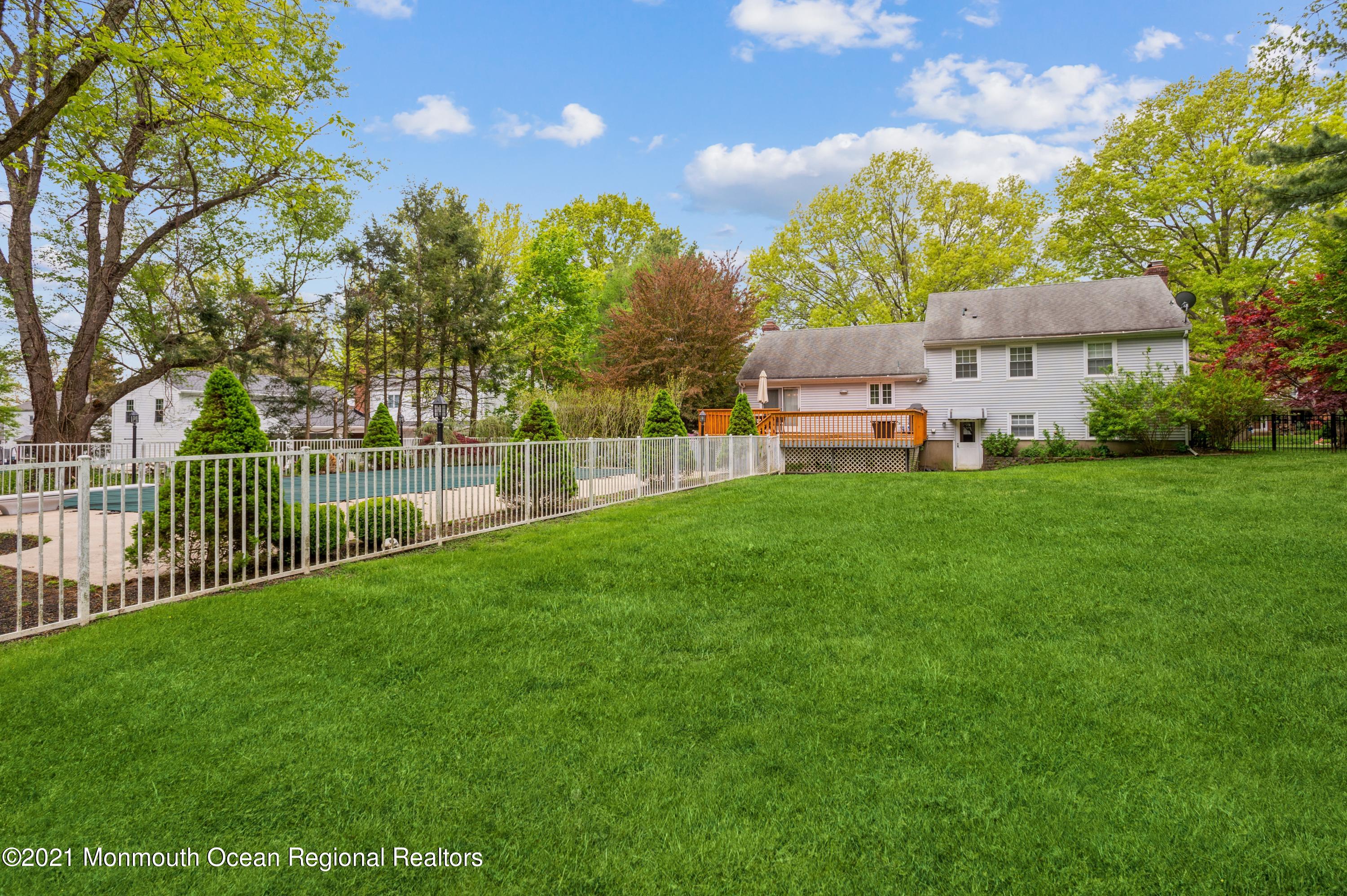 186 Ballantine Road Middletown, NJ 07748 - Photo 24 of 25 24_186Ballentine_59_RearView_HiRes