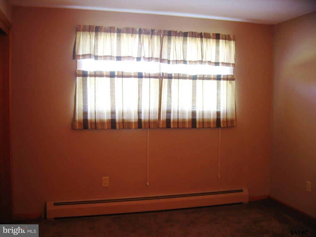 27 Valley Road Shrewsbury, PA 17361 - Photo 13 of 14 Gallery Image 13