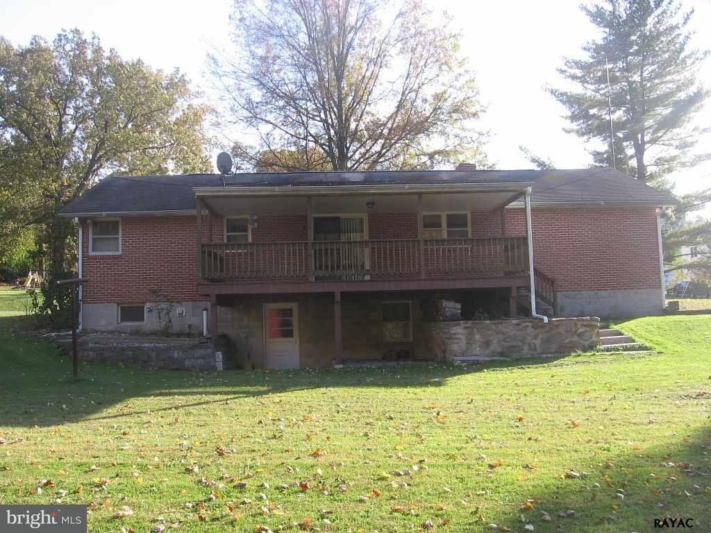 27 Valley Road Shrewsbury, PA 17361 - Photo 4 of 14 Gallery Image 4