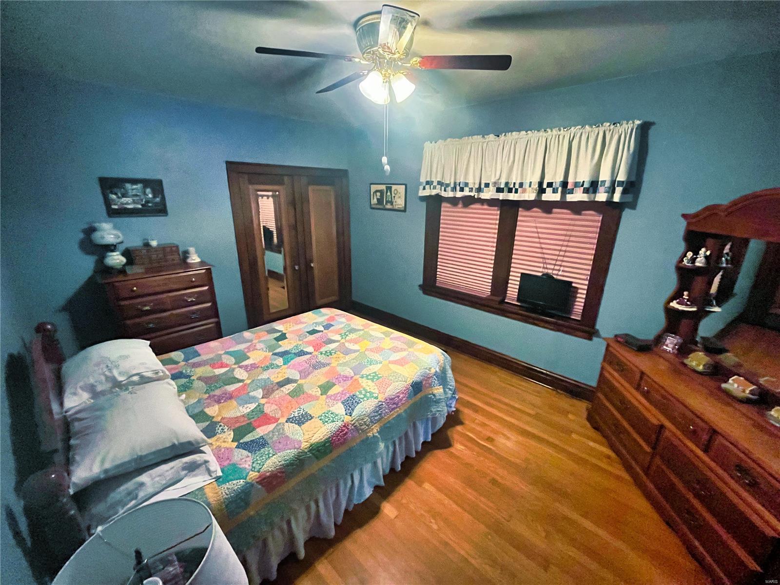 5721 Rhodes Avenue St. Louis, MO 63109 - Photo 9 of 23 Gallery Image 9