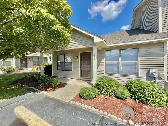 $1,425 | 187 Aloha Drive, Fayetteville, NC 28311