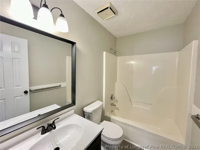 $1,425 | 187 Aloha Drive, Fayetteville, NC 28311