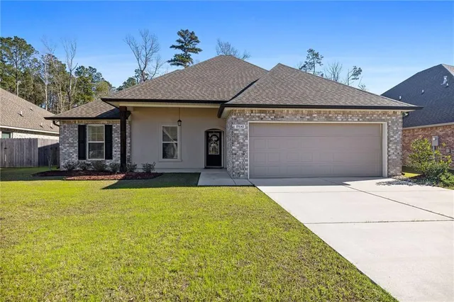 $269,000 | 39642 Fairhope Drive, Ponchatoula, LA 70454