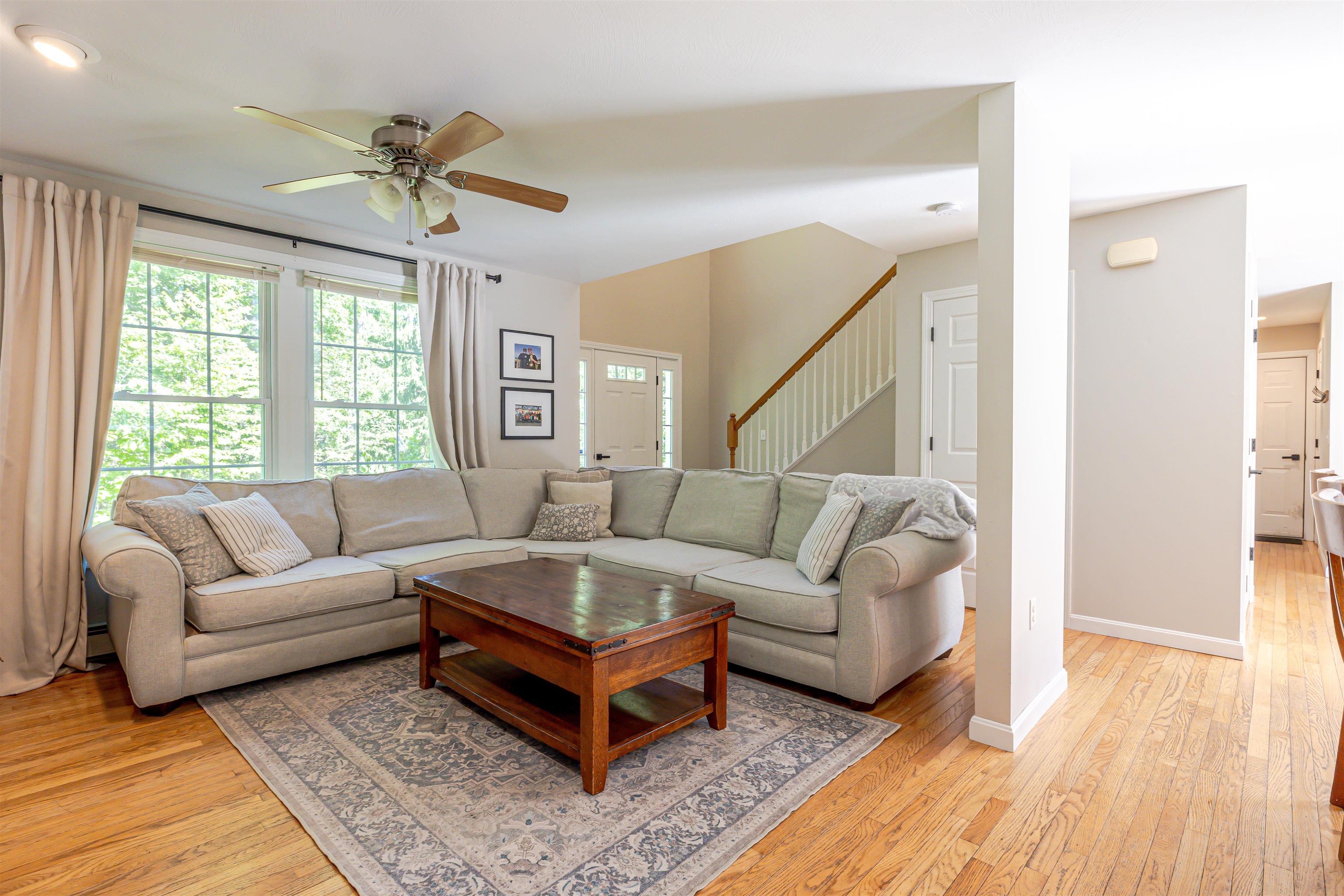 877 River Road Weare, NH 03281 - Photo 6 of 58