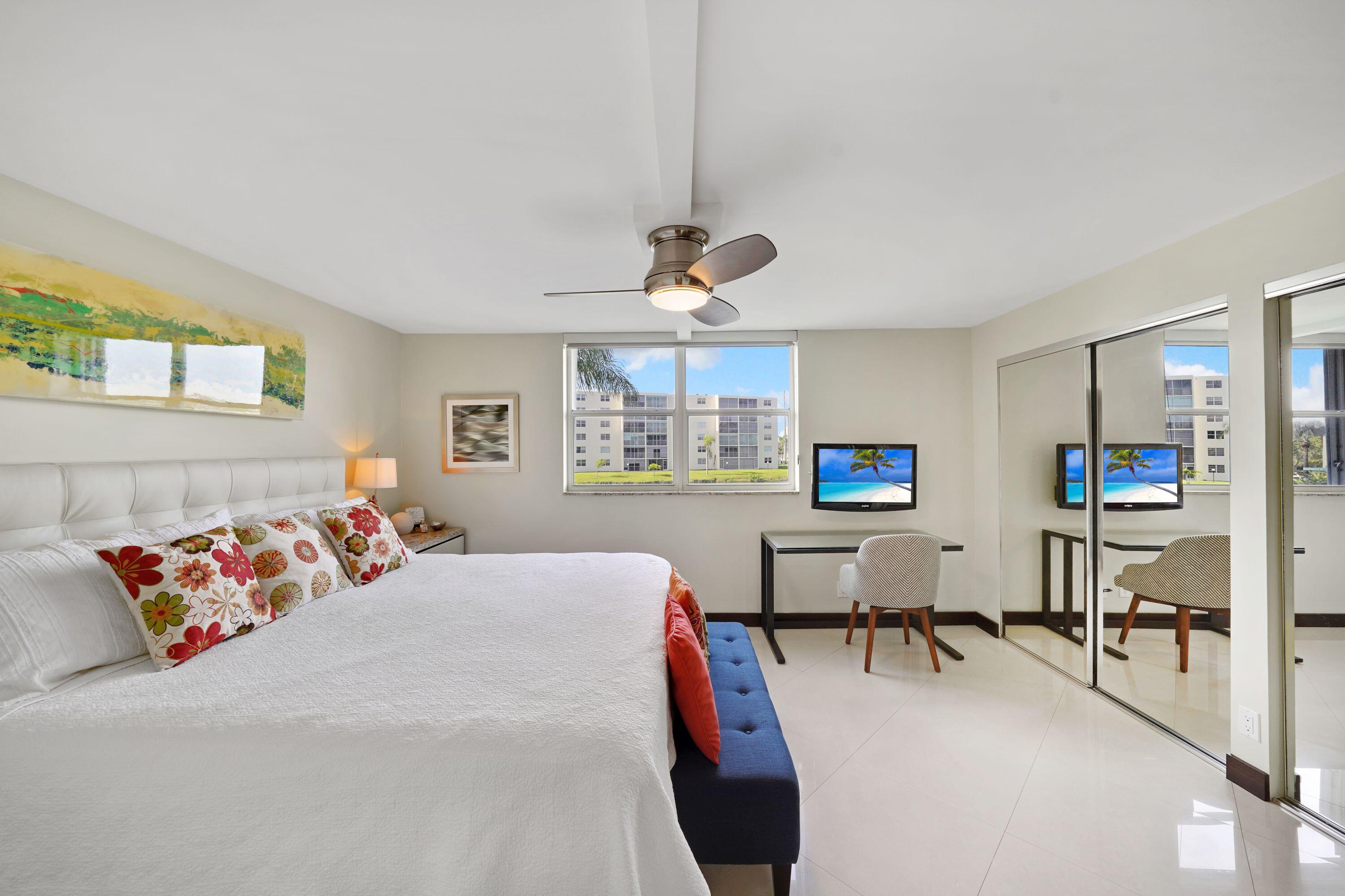 311 Southeast 3rd Street Southeast, Unit 207 Dania Beach, FL 33004 - Photo 12 of 40 ABC02984