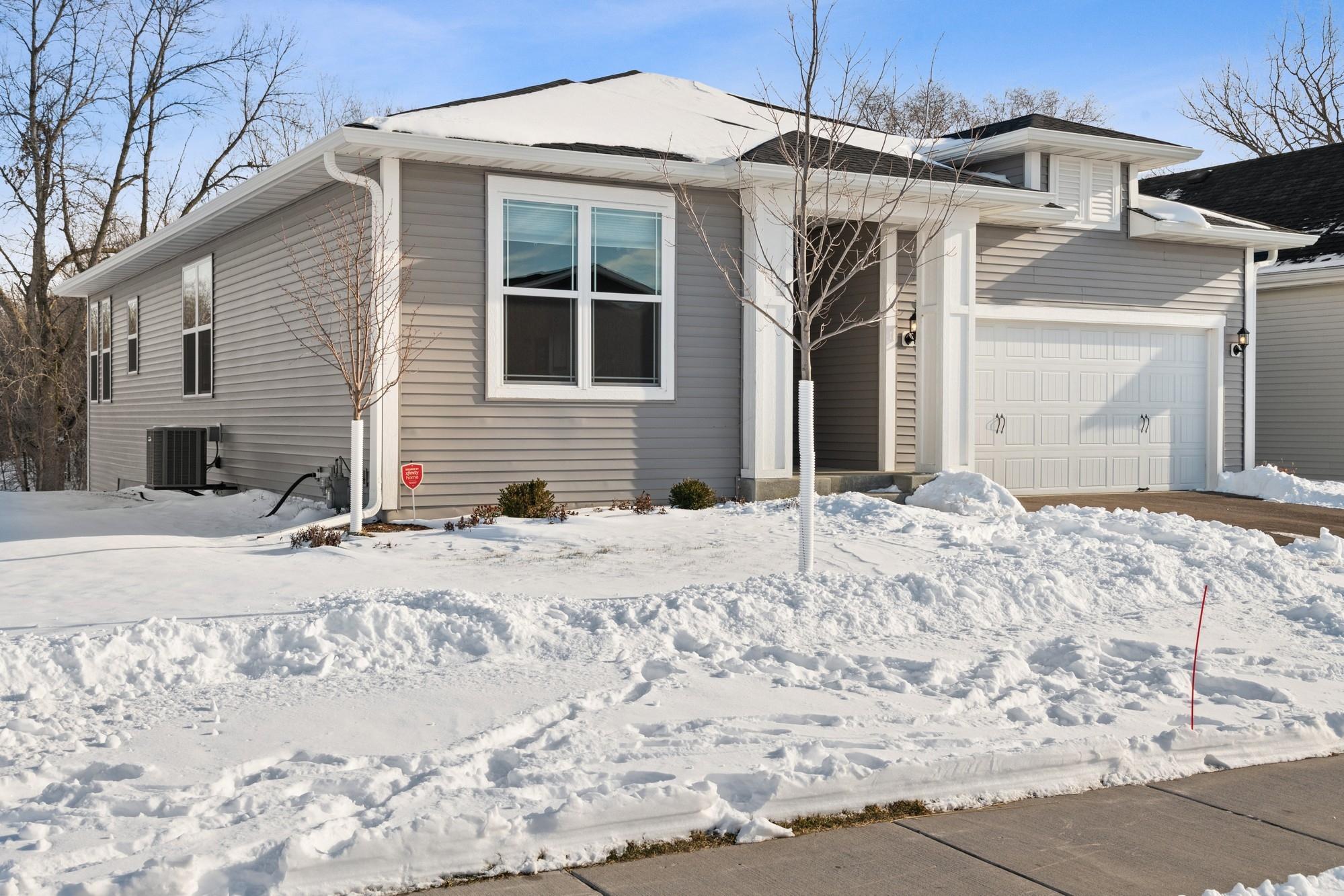 6951 Rice Creek Road Northeast Minneapolis, MN 55432 - Photo 2 of 47