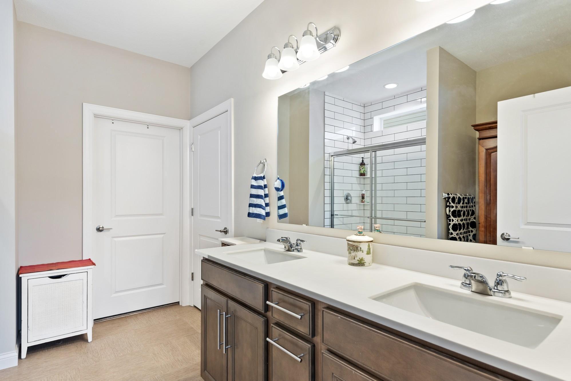 6951 Rice Creek Road Northeast Minneapolis, MN 55432 - Photo 21 of 47