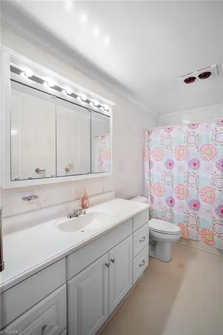 $235,000 | 445 Garland Drive, Lexington, NC 27295