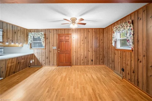 $235,000 | 445 Garland Drive, Lexington, NC 27295