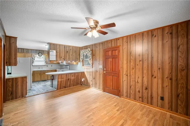 $235,000 | 445 Garland Drive, Lexington, NC 27295