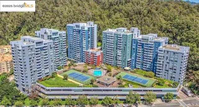 a view of a building