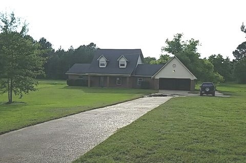 205 Stump Bridge Road Canton, MS 39046 - Photo 1 of 49 Photo 1