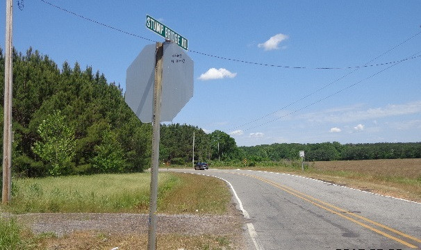 205 Stump Bridge Road Canton, MS 39046 - Photo 45 of 49 Entry to Stump Bridge Rd.