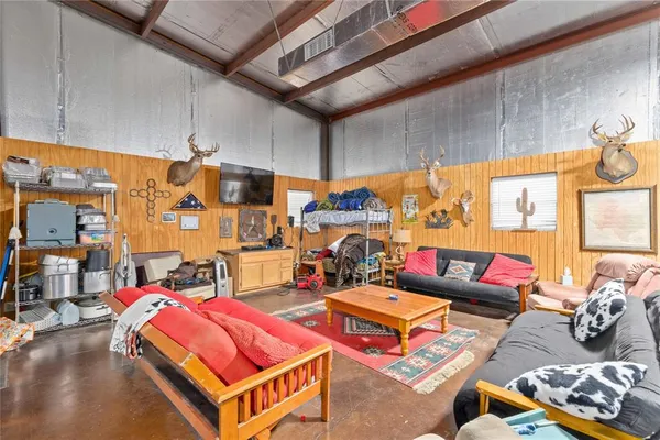 $1,830,180 | 401 County Road 498, Goldsboro, TX 79519