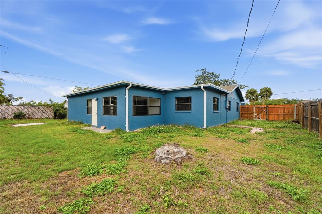 121 Crane Road Venice, FL 34293 - Photo 47 of 70