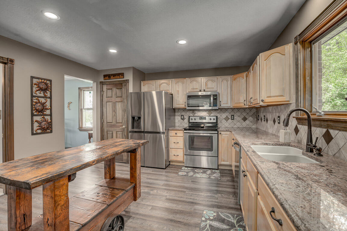 7458 Stonehouse Road Melbourne, KY 41059 - Photo 13 of 40