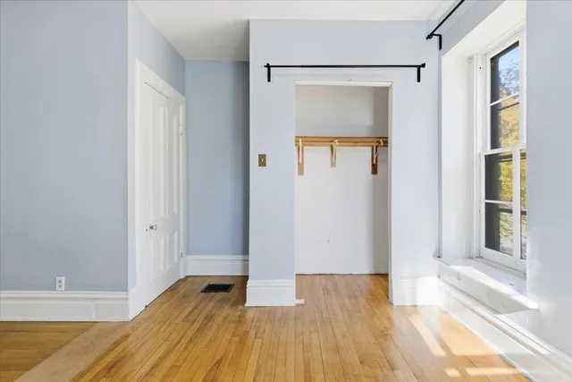 $380,000 | 480 Iglehart Avenue, St. Paul, MN 55103