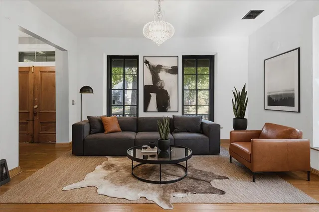 $380,000 | 480 Iglehart Avenue, St. Paul, MN 55103