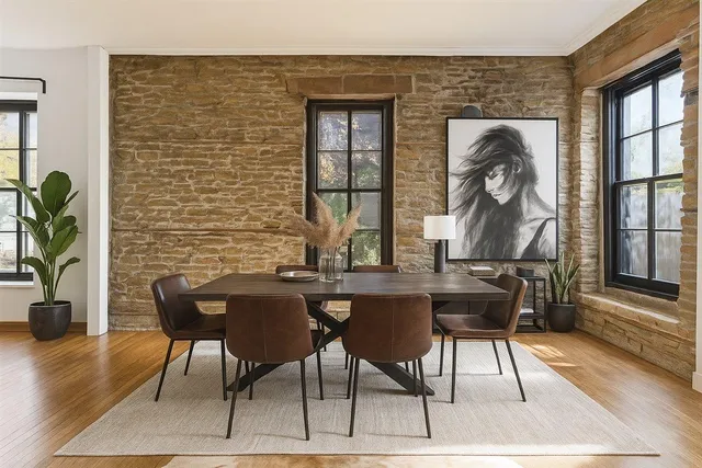 $380,000 | 480 Iglehart Avenue, St. Paul, MN 55103