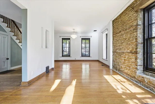 $380,000 | 480 Iglehart Avenue, St. Paul, MN 55103