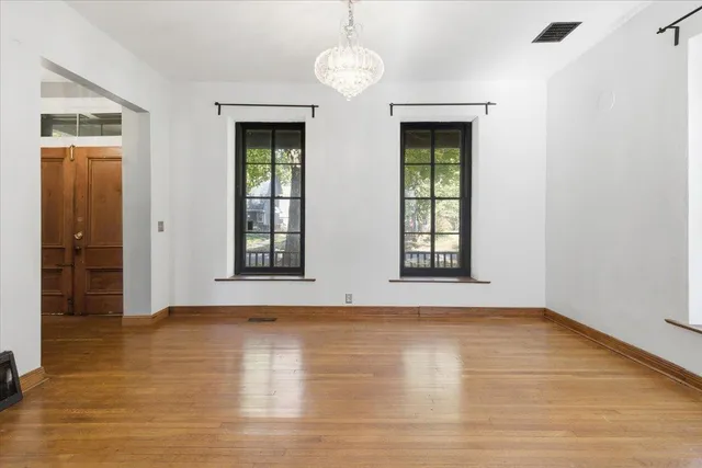 $380,000 | 480 Iglehart Avenue, St. Paul, MN 55103