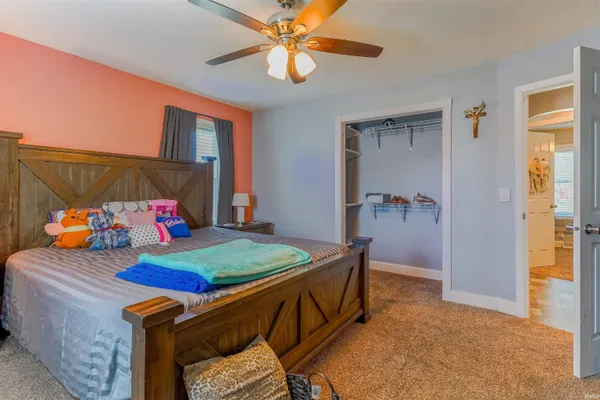 $159,900 | 211 West 8th Street, Grandview, IN 47615
