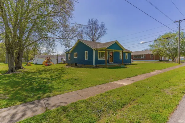 $159,900 | 211 West 8th Street, Grandview, IN 47615