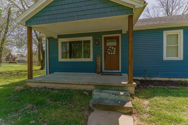 $159,900 | 211 West 8th Street, Grandview, IN 47615